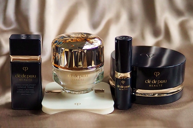 クレ・ド・ポー ボーテ〉で作る！素肌感があるのに上質な秋冬ベース