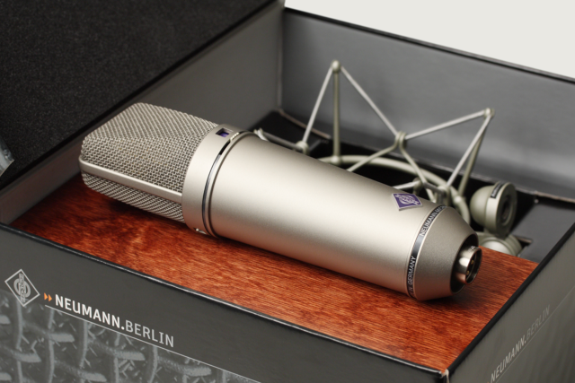特集】世界中のスタジオで定番マイク NEUMANN 「U 87 Ai」｜ 〜Vo.、Dr