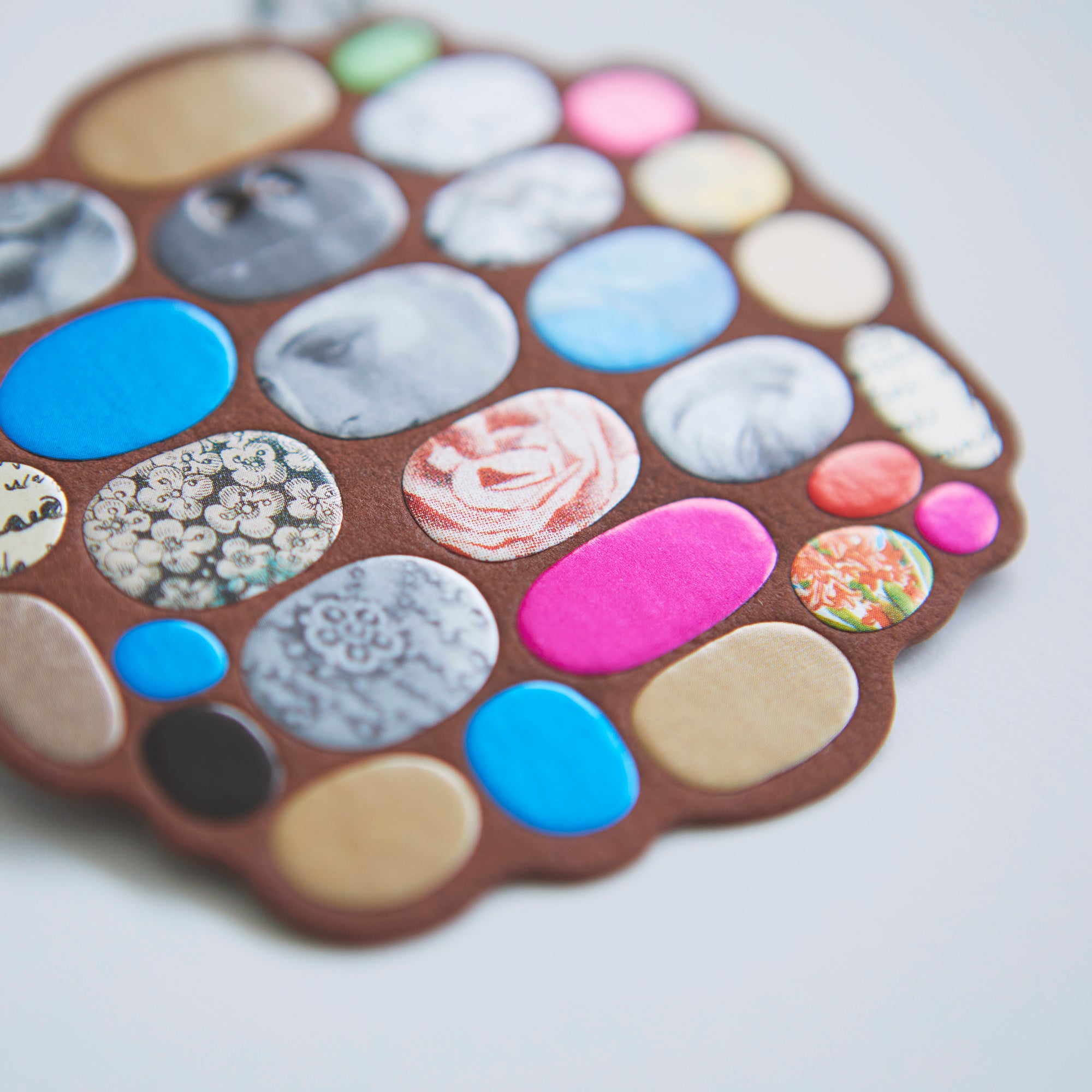 象嵌ブローチ ビーズ | D-BROS