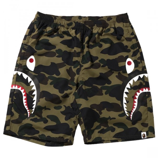 A Bathing Ape Men 1st Camo Side Shark Beach Shorts green