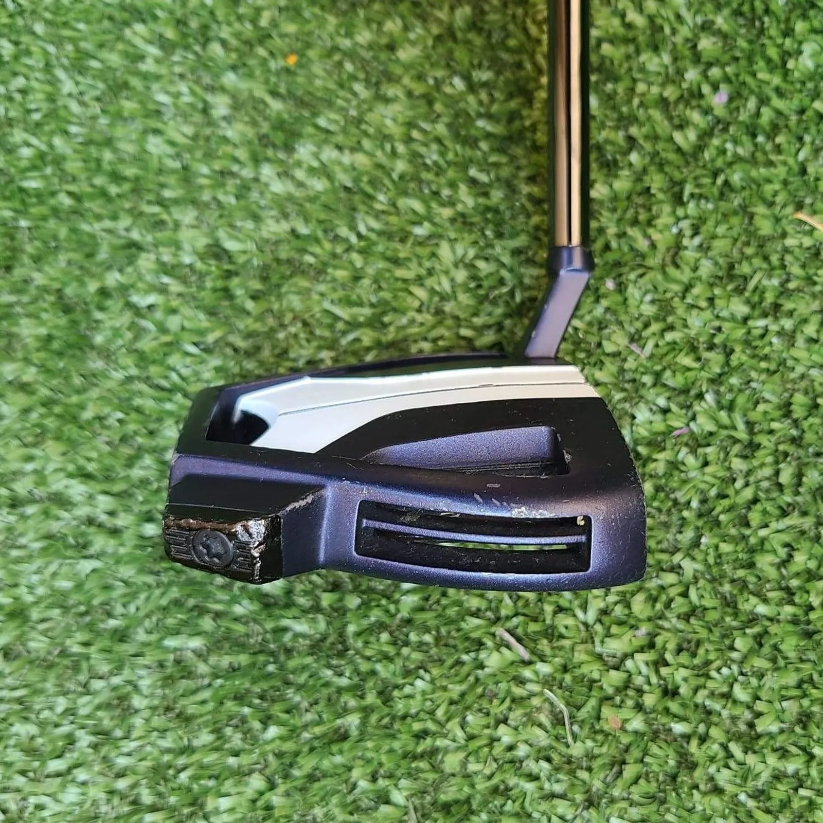 Tour Issue TaylorMade Navy Spider X SX-32 Putter RH - Super Stroke