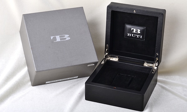 マグナムスピードクロノグラフ 世界限定1000本 中古 ｜ ブティ