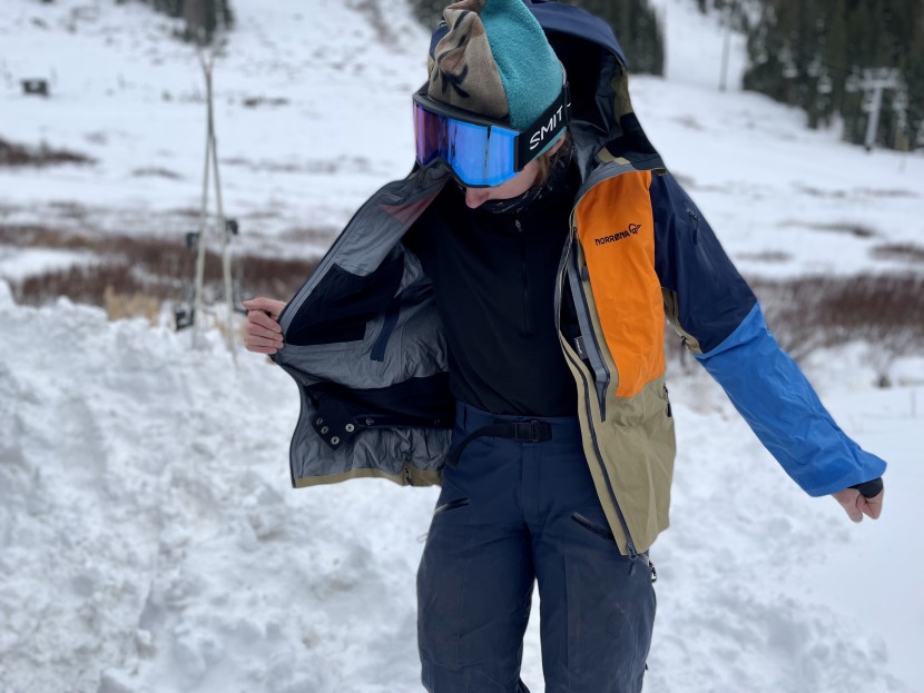 Norrona Lofoten Gore-Tex Pro - Women's Review | Tested
