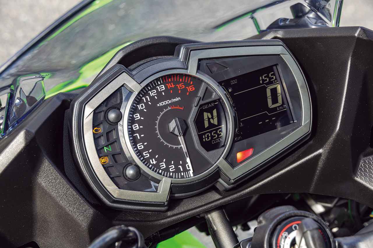 レビュー】カワサキ「Ninja 250」インプレ｜爽快なパワーフィールが