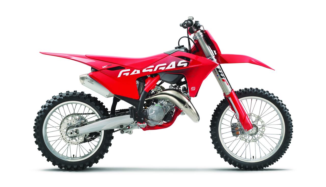 フルモデルチェンジを果たしたGASGAS 2024モデル MC／ECシリーズが日本