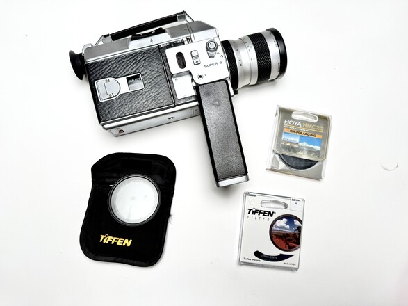 Rent a PRO814 - Canon Auto Zoom 814 Super 8mm FILM camera , Best