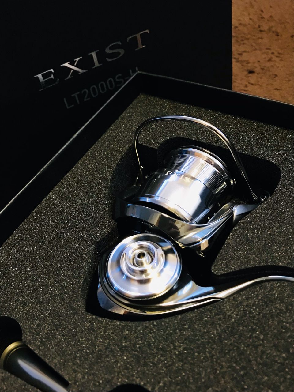 ダイワ 22 EXIST (イグジスト) LT2000S-P 展示品 ダイワ イグジスト