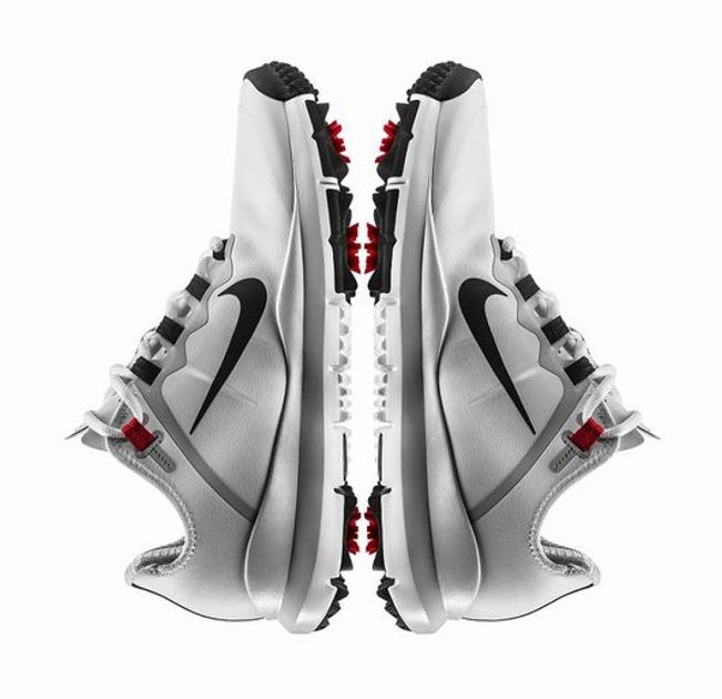 タイガー・ウッズが着用！新感覚ゴルフシューズ「TW'13」6/8発売