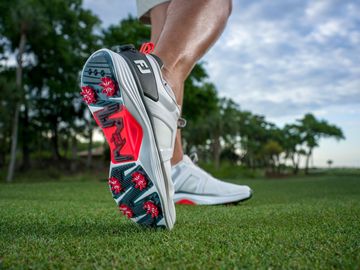 アレっ、本間だけじゃなかった！？ ONOFF×PATRICKコラボシューズが「4