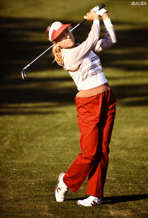 写真] “グリーンの妖精”ローラ・ボー 昭和のお茶の間を彩った彼女を