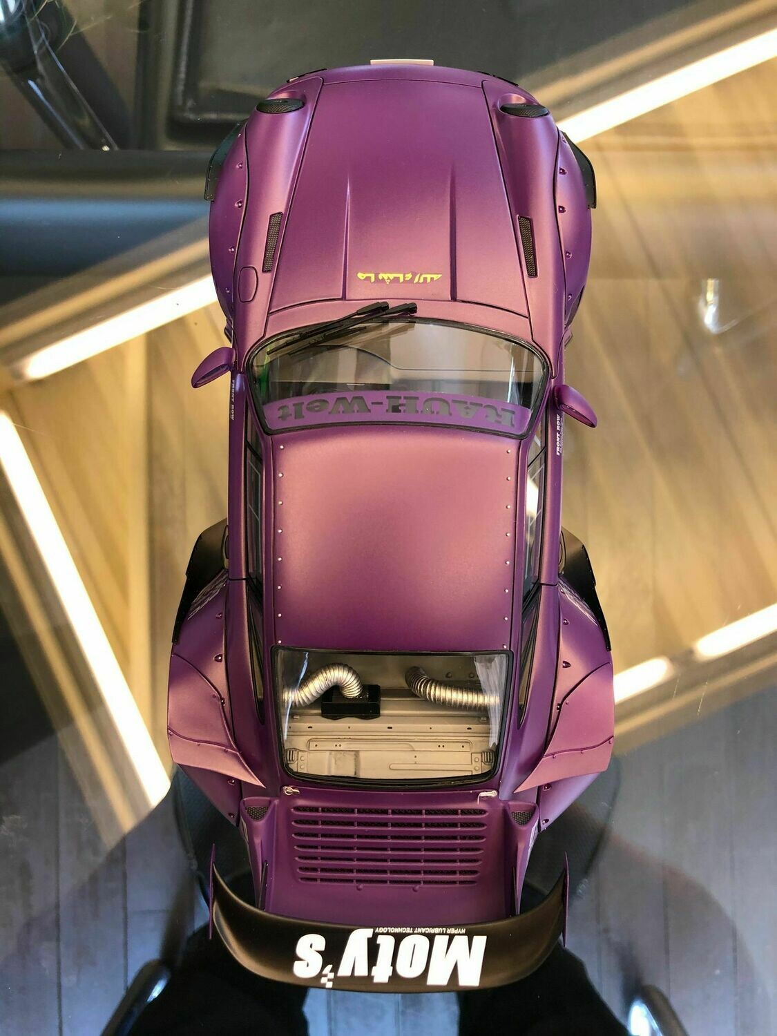 RWB 993 Matte Purple(IM) 1/18