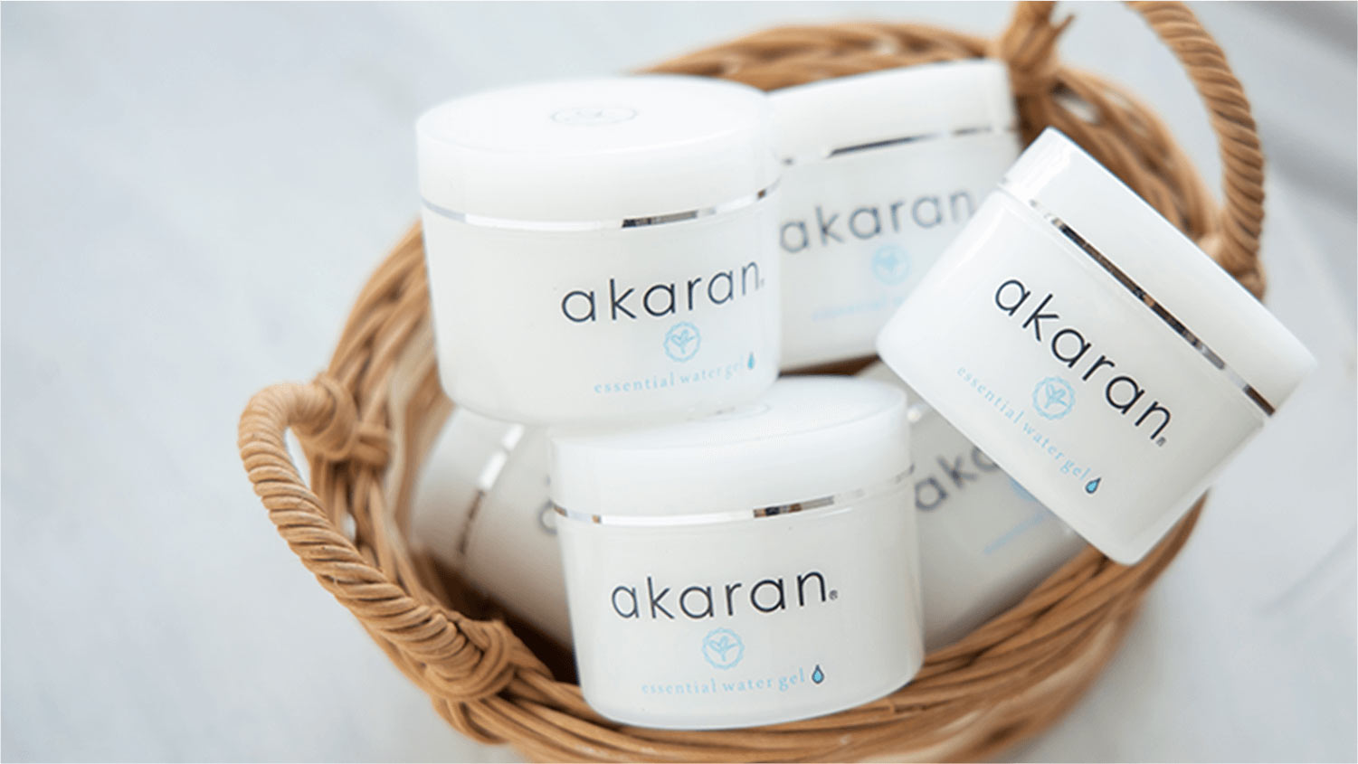 akaran(アカラン)ブランドページ