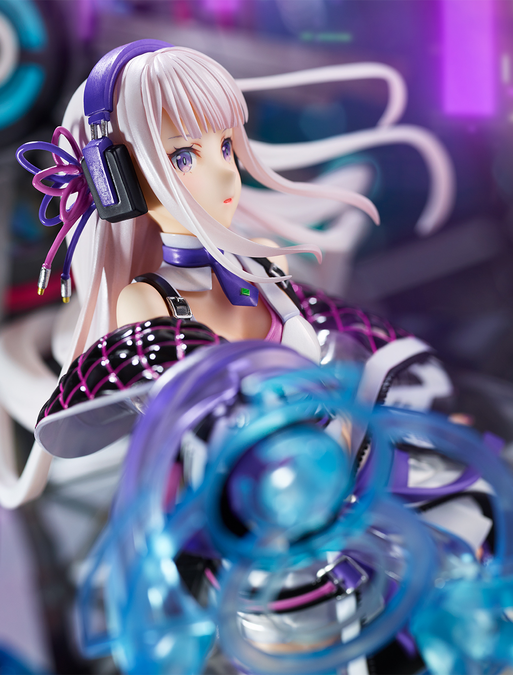 SHIBUYA SCRAMBLE FIGURE エミリア -Neon City Ver.-