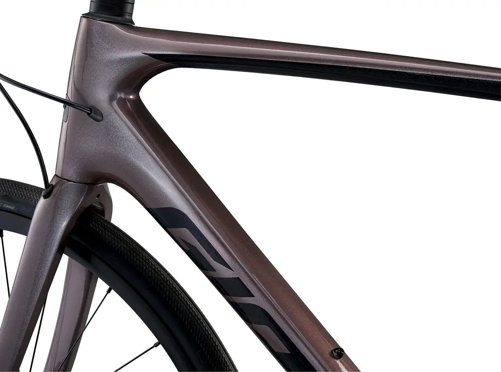 2023 Giant Defy Advanced 1 – Specs, Comparisons, Reviews – 99 Spokes