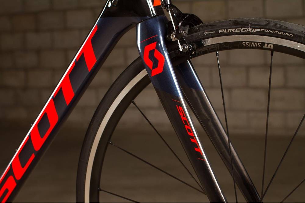 2018 Scott Addict RC 10 – Specs, Comparisons, Reviews – 99 Spokes