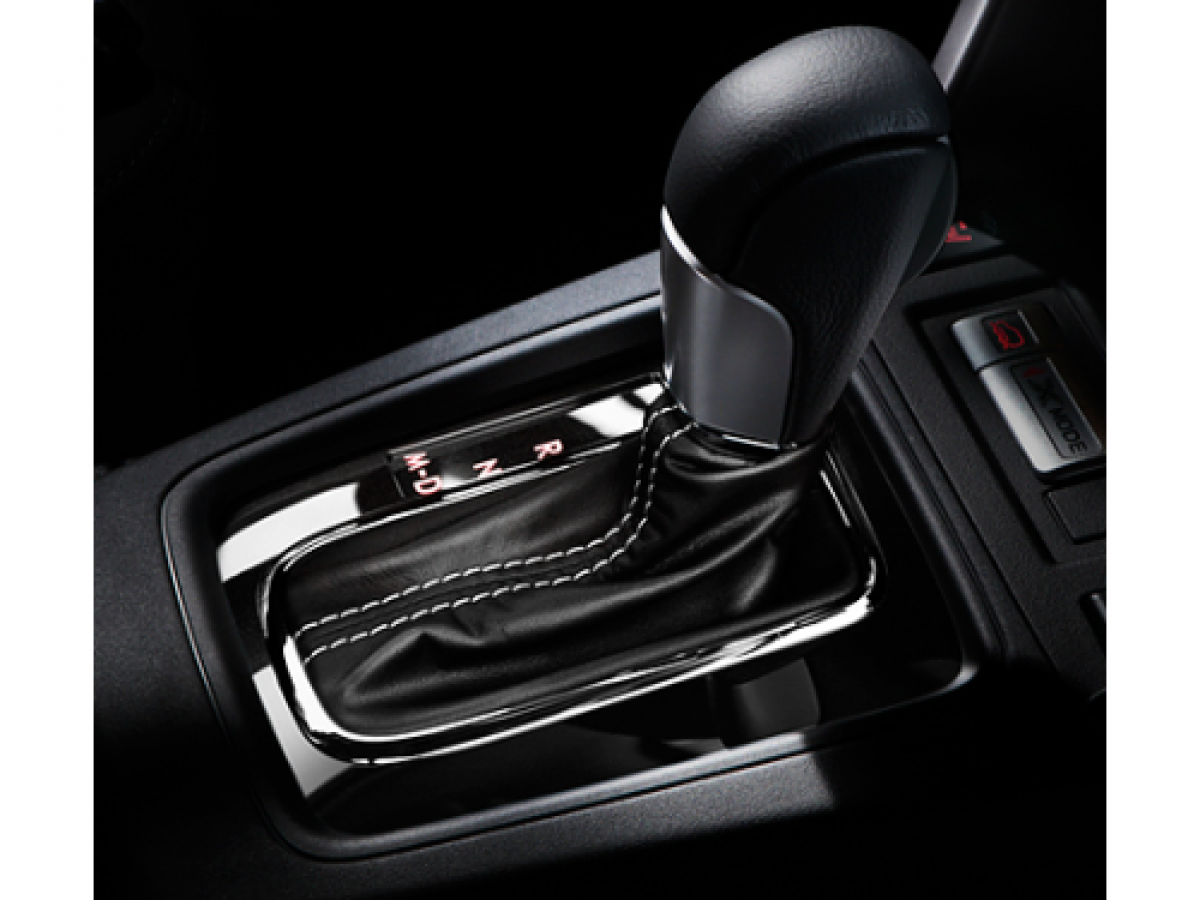 Subaru Shift Boot - XT Turbo - White Stitching - CVTSHIFTBOOTXT
