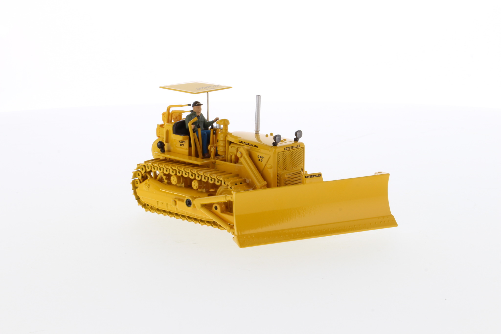 1:50 Cat®D7C Track Type Tractor | Diecast Masters