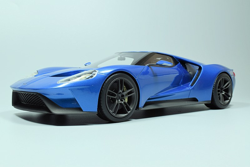 REVIEW: TopSpeed Ford GT 2015 • DiecastSociety.com