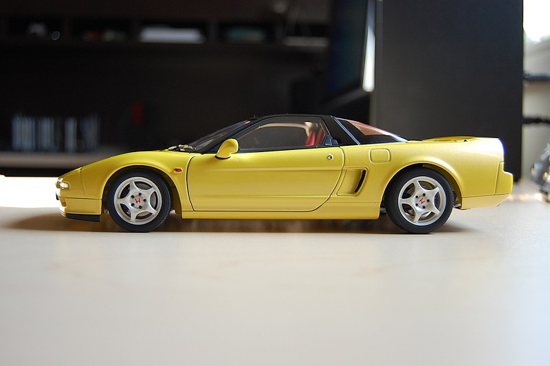 REVIEW: AUTOart Honda NSX Type R • DiecastSociety.com