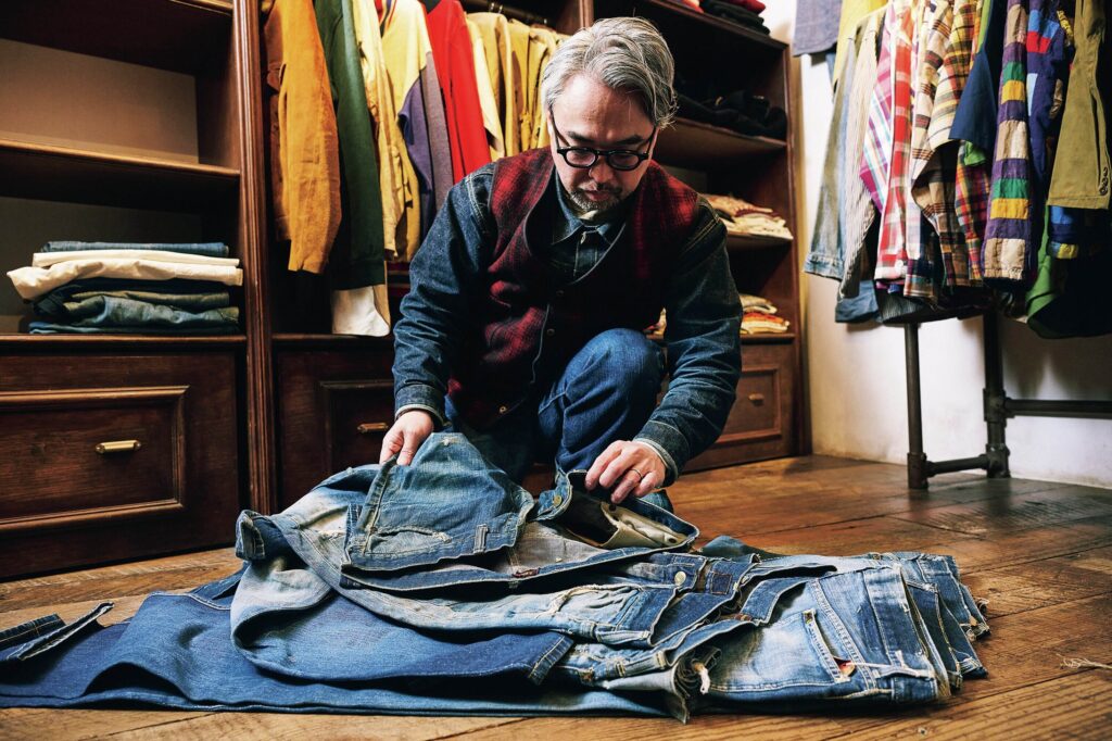 WAREHOUSE 」PR Manager・藤木将己のデニムセットアップコーデと愛用品