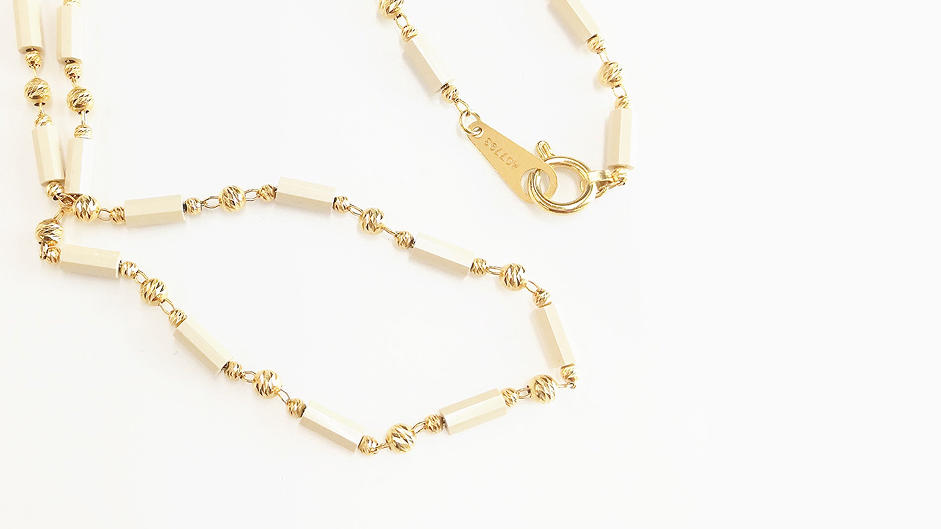 Dis Moi | Online Store – DisMoi