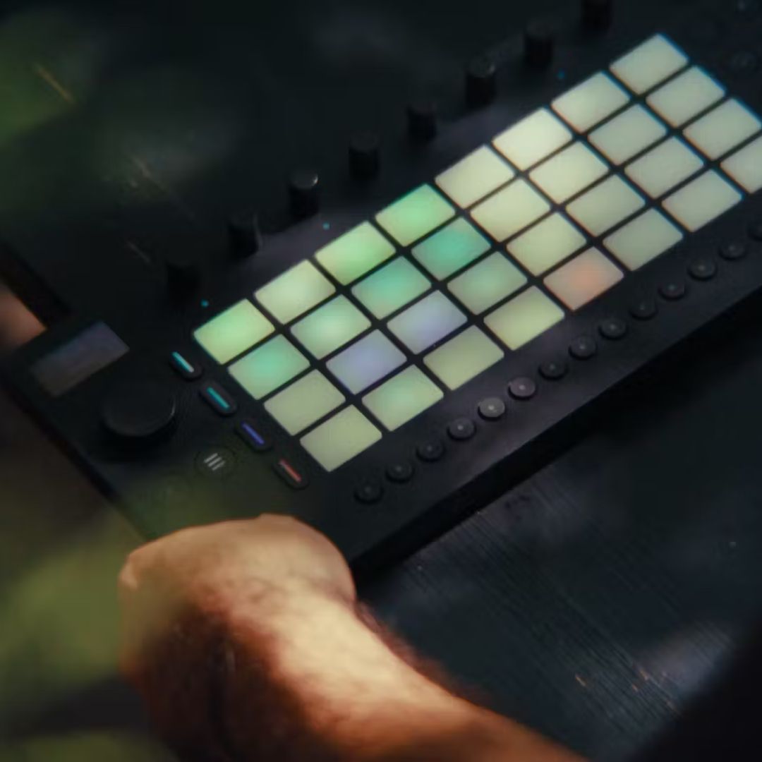 DJ機材 Ableton Move Ableton Move Standalone Portable Intuitive