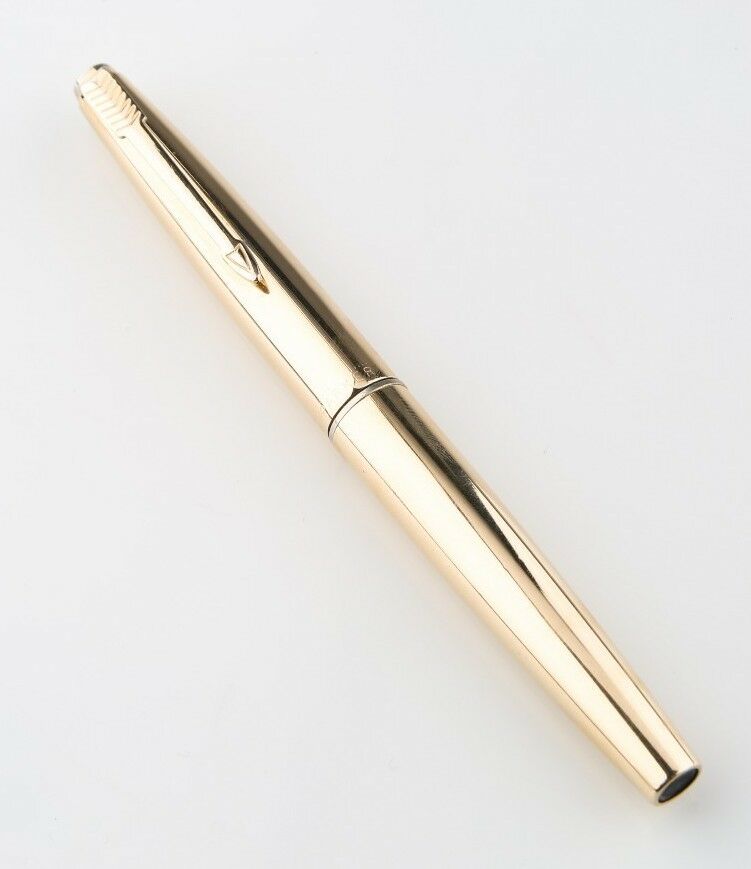 Parker Vintage 12k Gold Filled Fountain Pen w/ Arrow Motif Clip