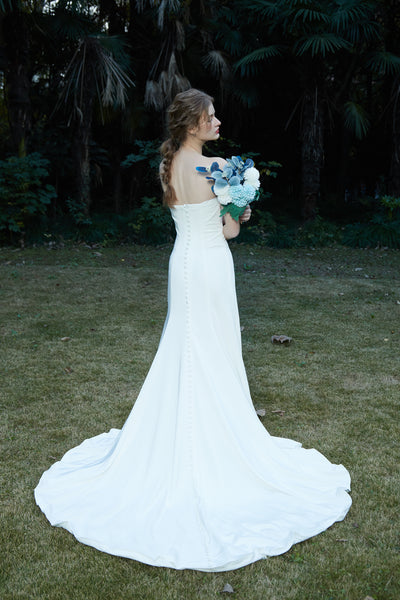 サテン ベアトップ ソフトマーメイドドレス（W205）