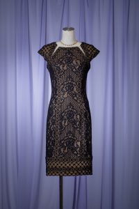 TADASHI SHOJI タダシショージ ブラックフラワーボールドレス | 結婚式