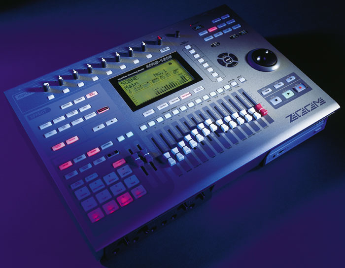 Zoom MRS1608
