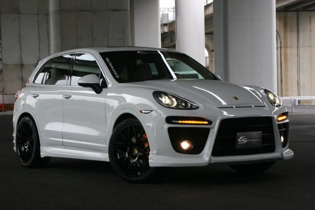 GARAGE EUR Body Kit for PORSCHE Cayenne 958 - Genuine Japanese Car