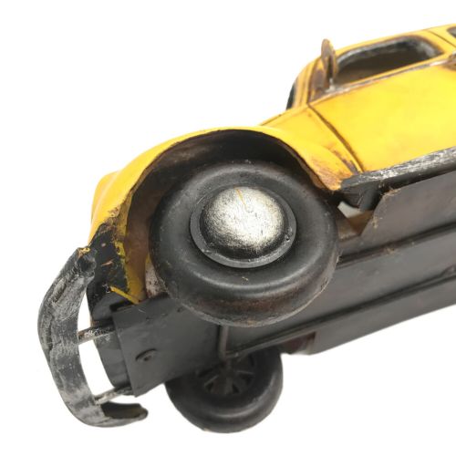 フォルクスワーゲン ペダルカー イエロー フォルクスワーゲン