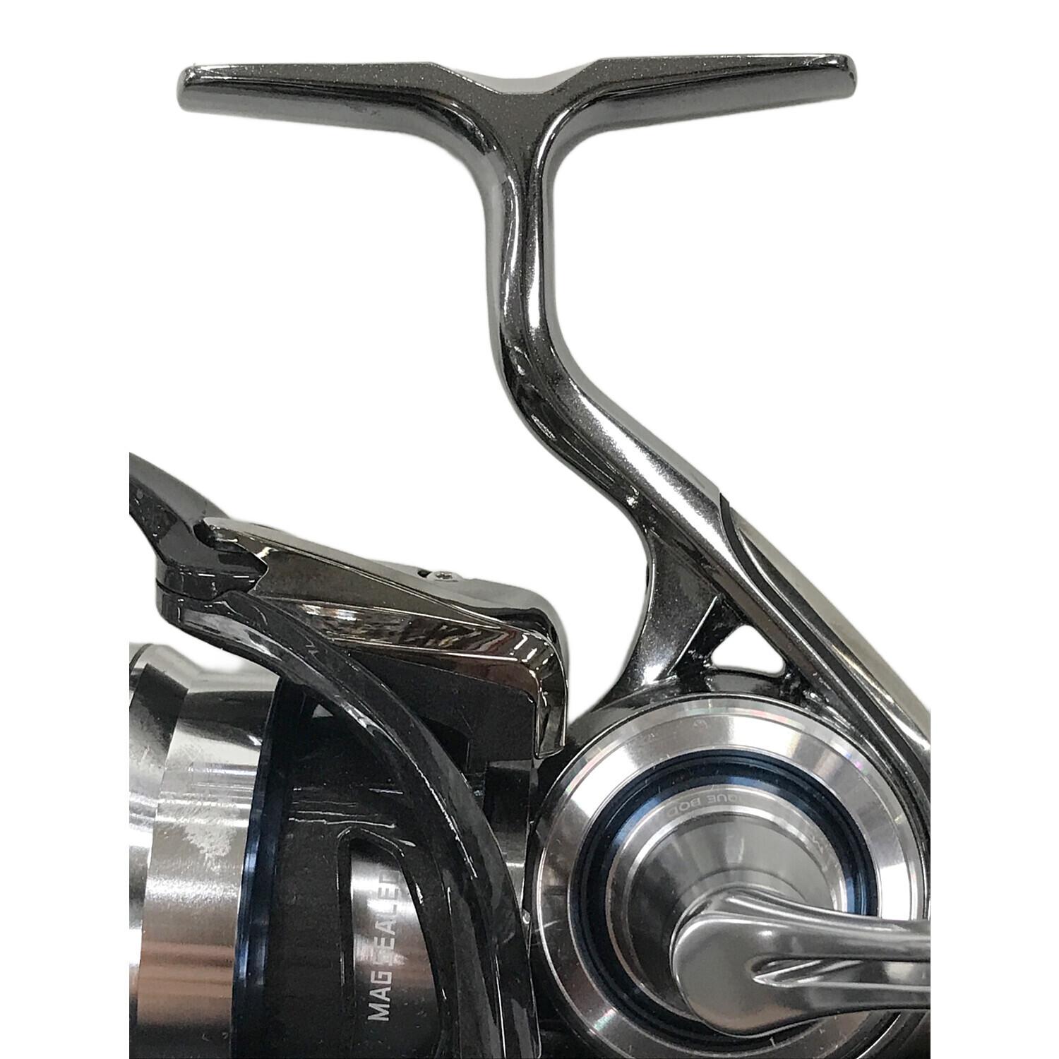 DAIWA (ダイワ) スピニングリール 18 EXIST （イグジスト） LT3000S-C
