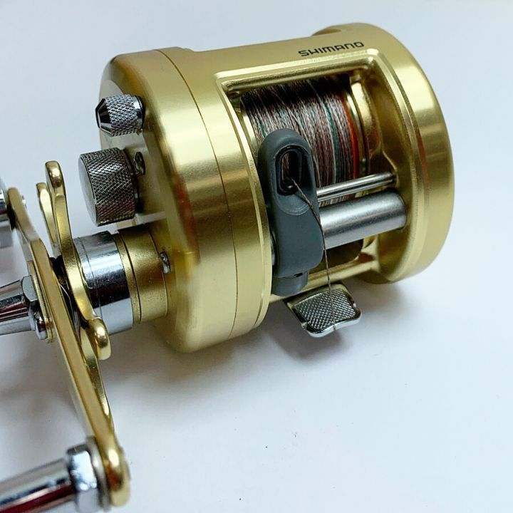 SHIMANO シマノ カルカッタ小船400 ベイトリール RF300401 - 中古