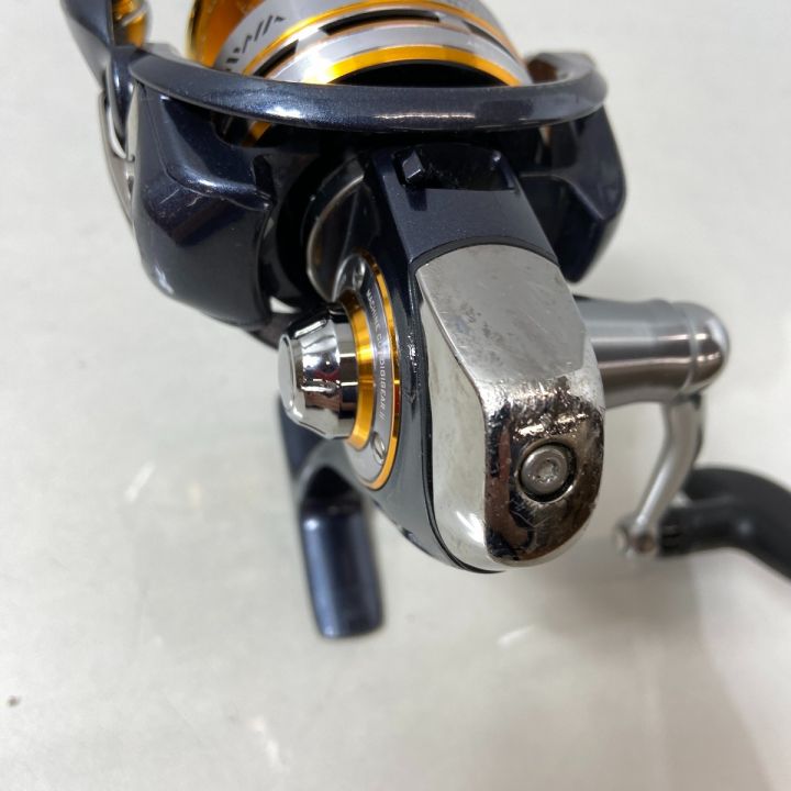 ΨΨ DAIWA ダイワ スピニングリール 10セルテート 3000 056077 - 中古