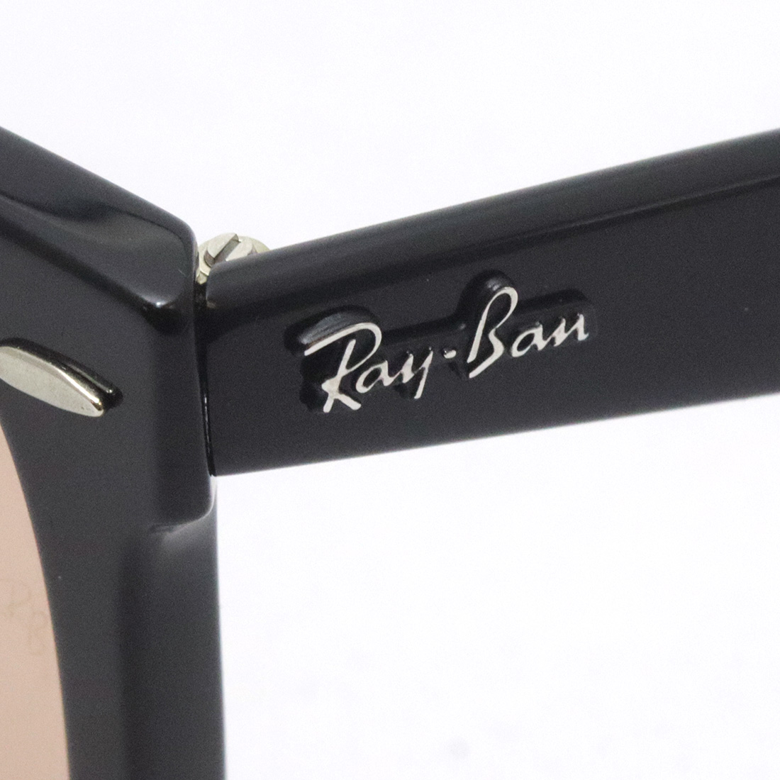 レイバン サングラス ウェイファーラー Ray-Ban RB2140F 6014B(52mm