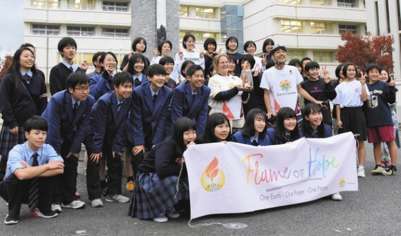 希望の火」 桜丘高訪問 東京目指すNPO 生徒と交流 | お知らせ