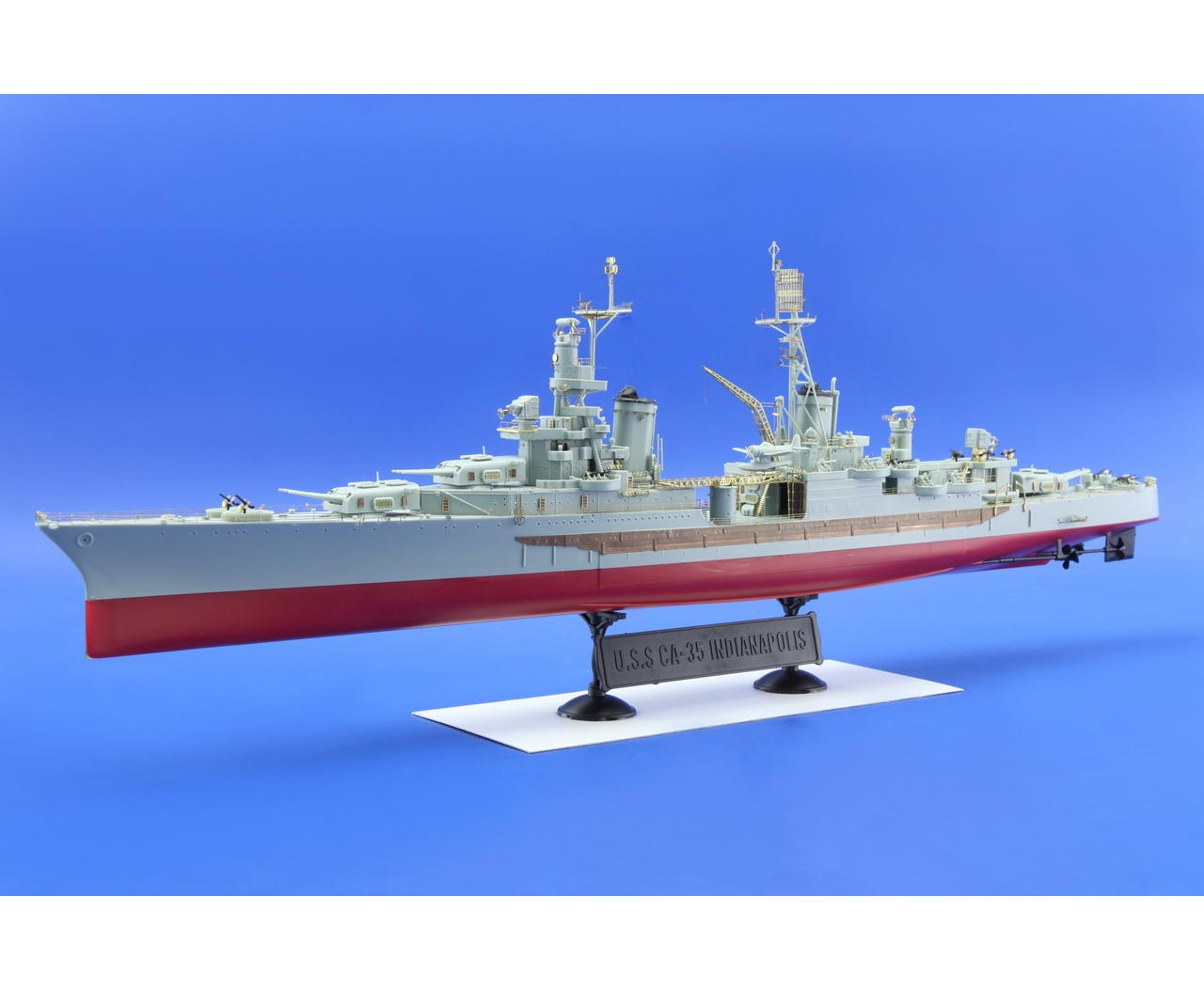 USS CA-35 INDIANAPOLIS 1/350 - Eduard Store
