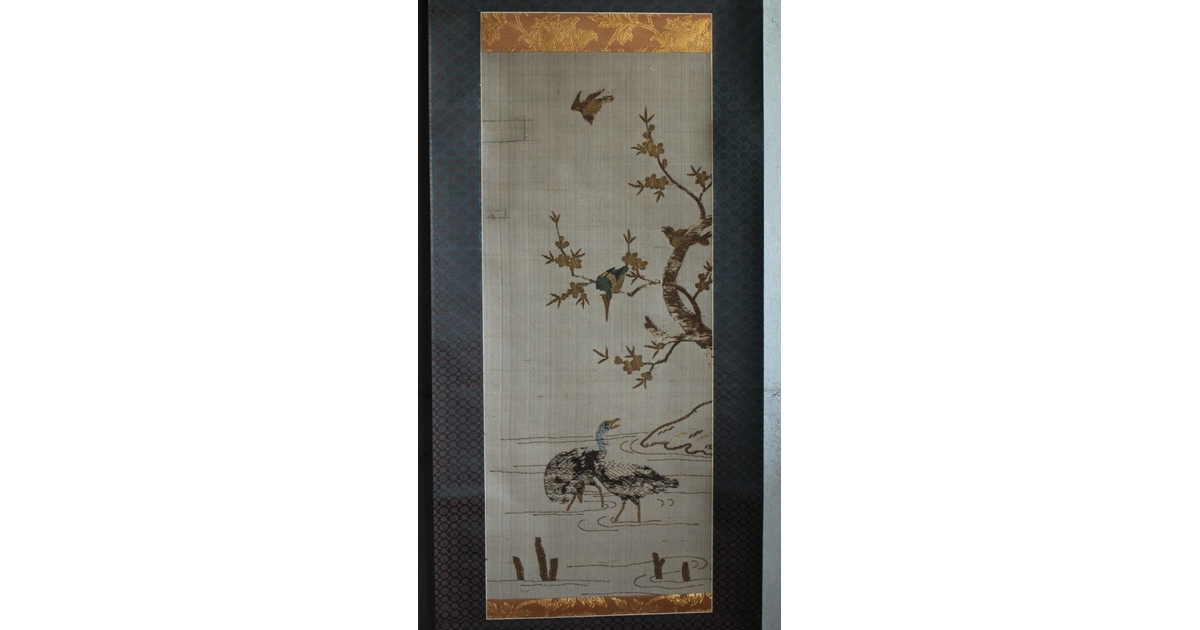 竹屋町刺繍 鳥図 掛軸 Z621｜骨董店 のびる 古美術 骨董 和風建具 蔵戸
