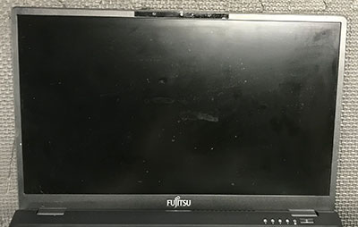 富士通 FMVU34011 (U9311/F) の液晶割れ【修理事例｜東京都江戸川区】