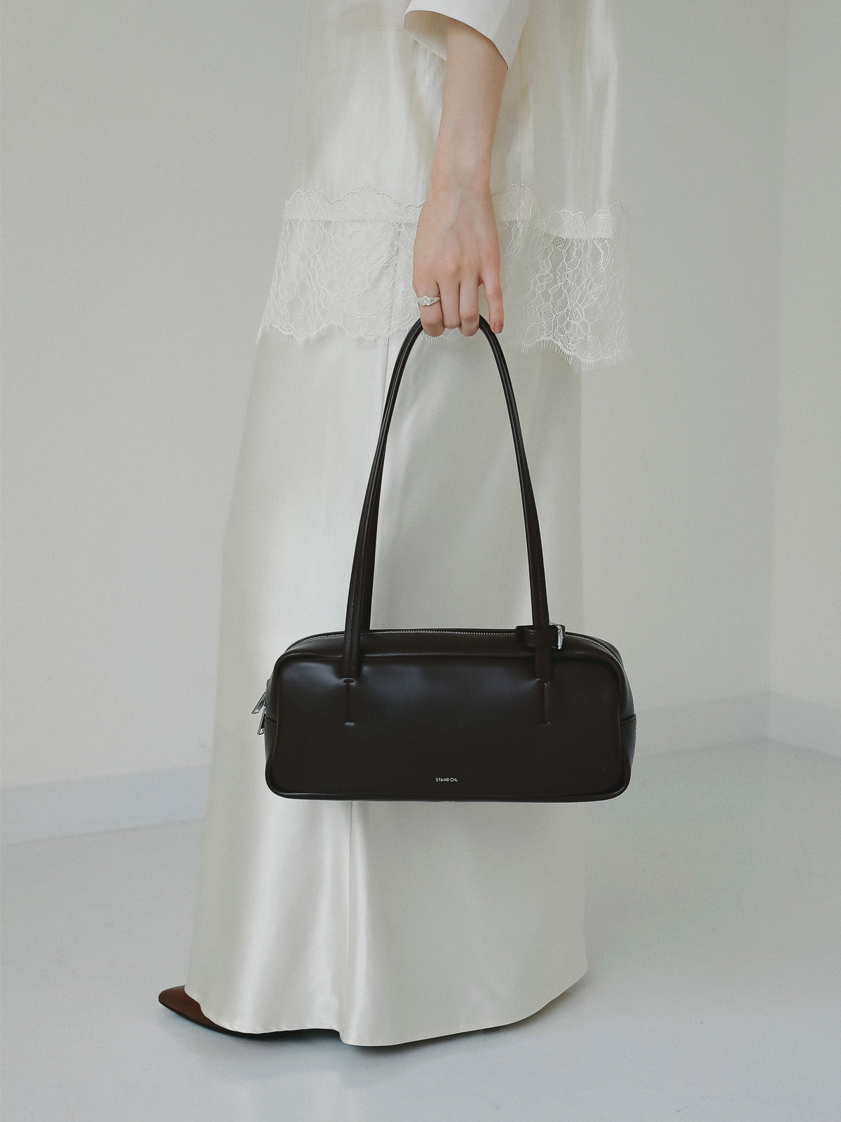 STAND OIL】MORE BAGUETTE BAG