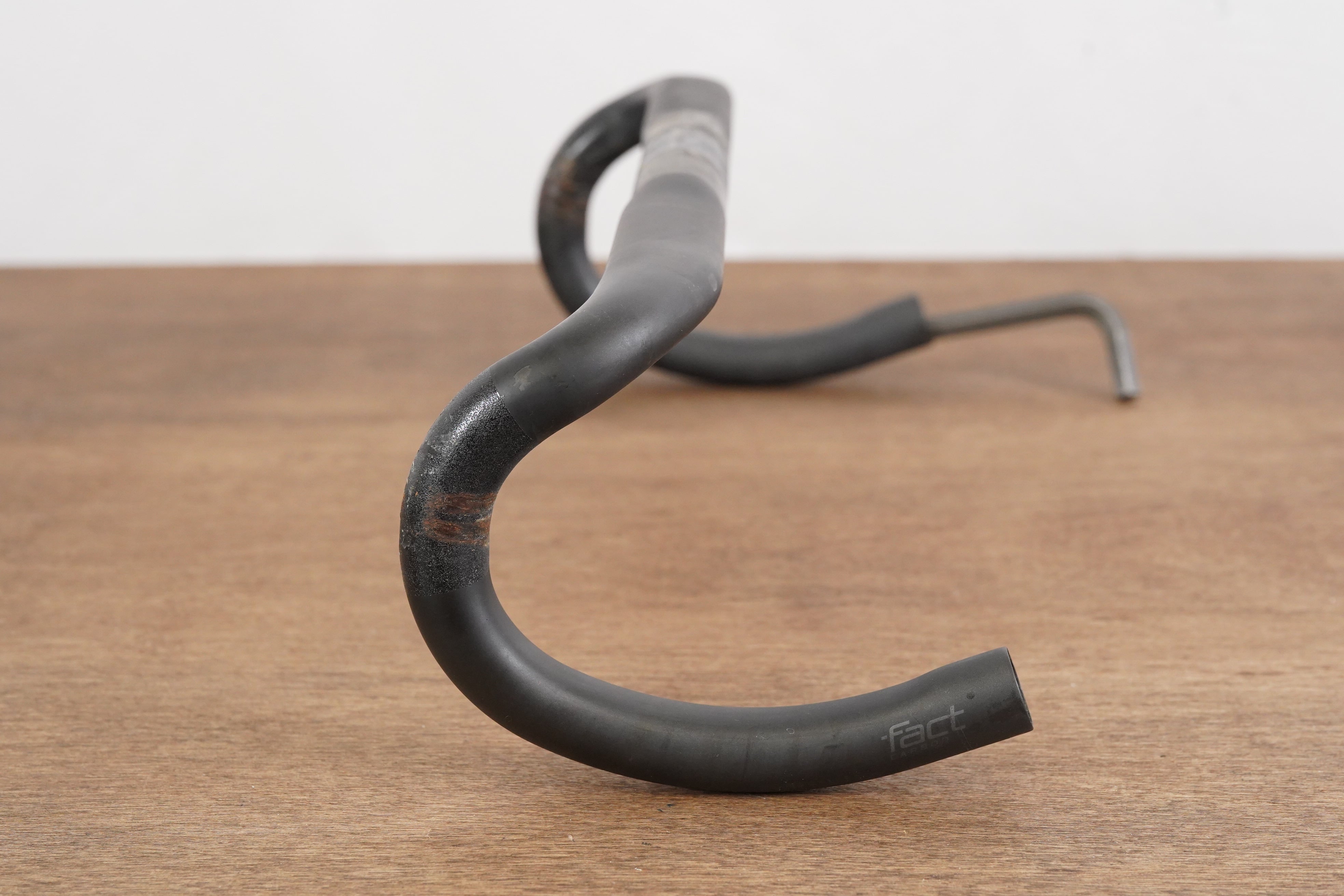 パーツ S-WORKS SHALLOW BEND 420mm S-Works Shallow Bend Carbon