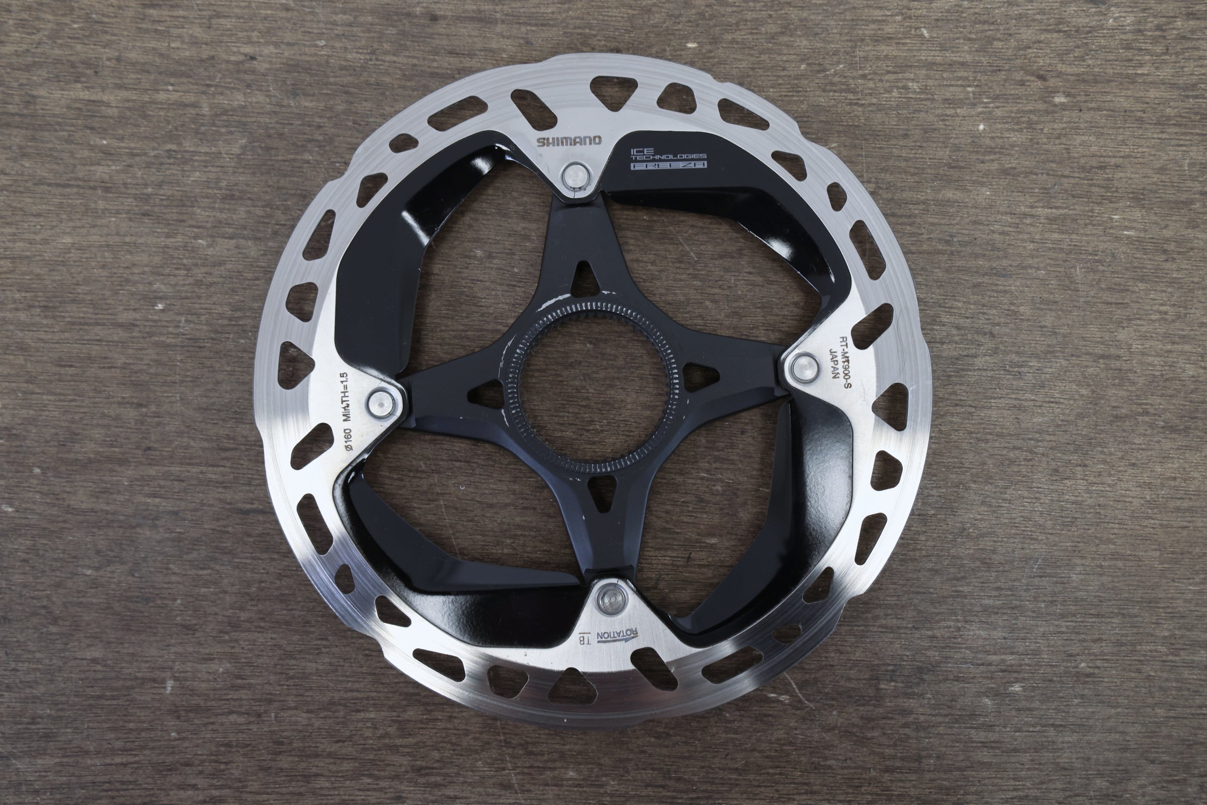 2) 160mm/140mm Shimano XTR RT-MT900-S Center Lock Disc Brake