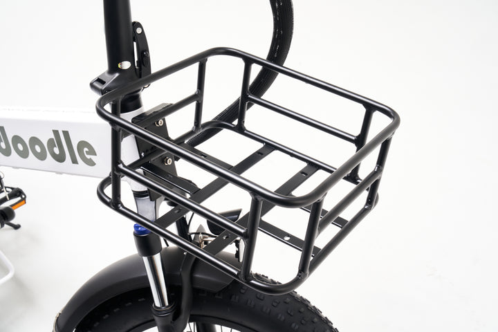 シルバー 電動アシスト自転車 前バスケット付き シルバー 電動アシスト