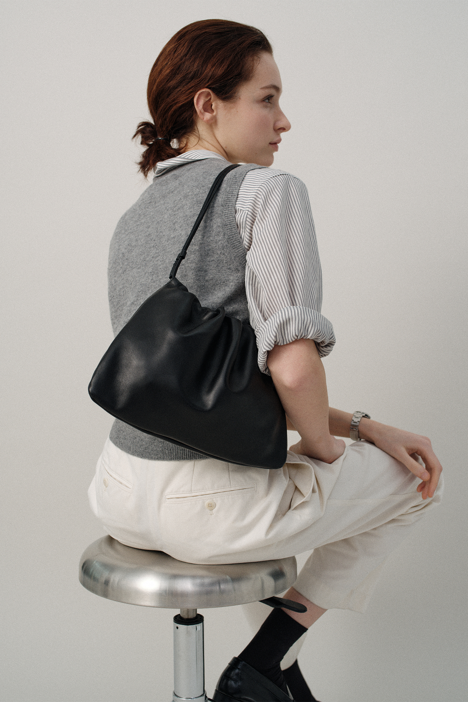 11TH / Nella strap large bag (Black) - Nothing written