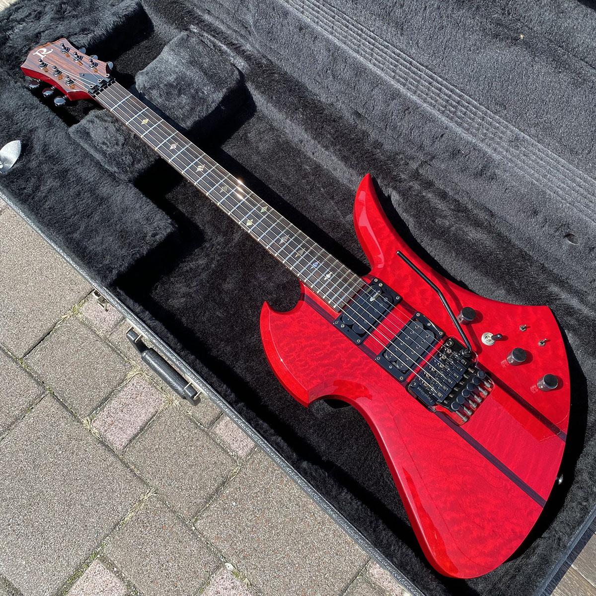 B.C. Rich モッキンバード Mockingbird 変形 エレキベース B.C.Rich Mockingbird PRO X ソニックス特価 ￥158,000- 中古 B.C.Rich