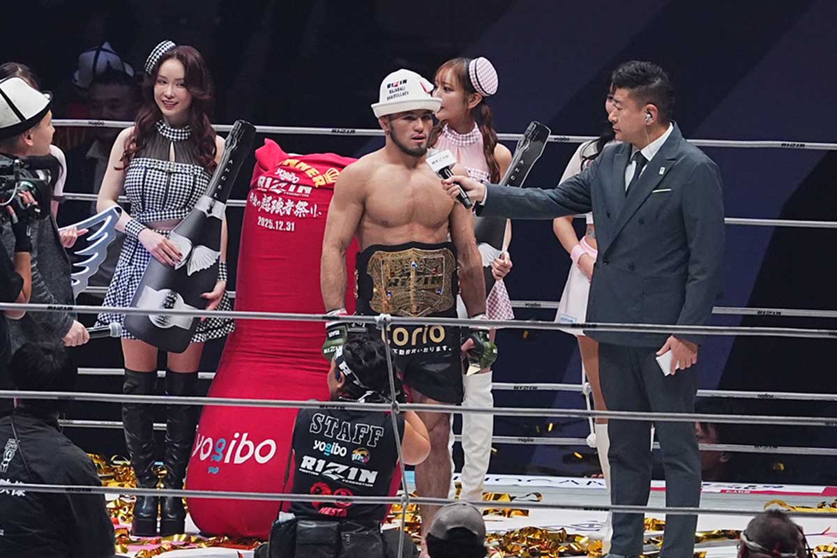 なんか投げ込まれた？」王者シェイドゥラエフの勝利後にまさか