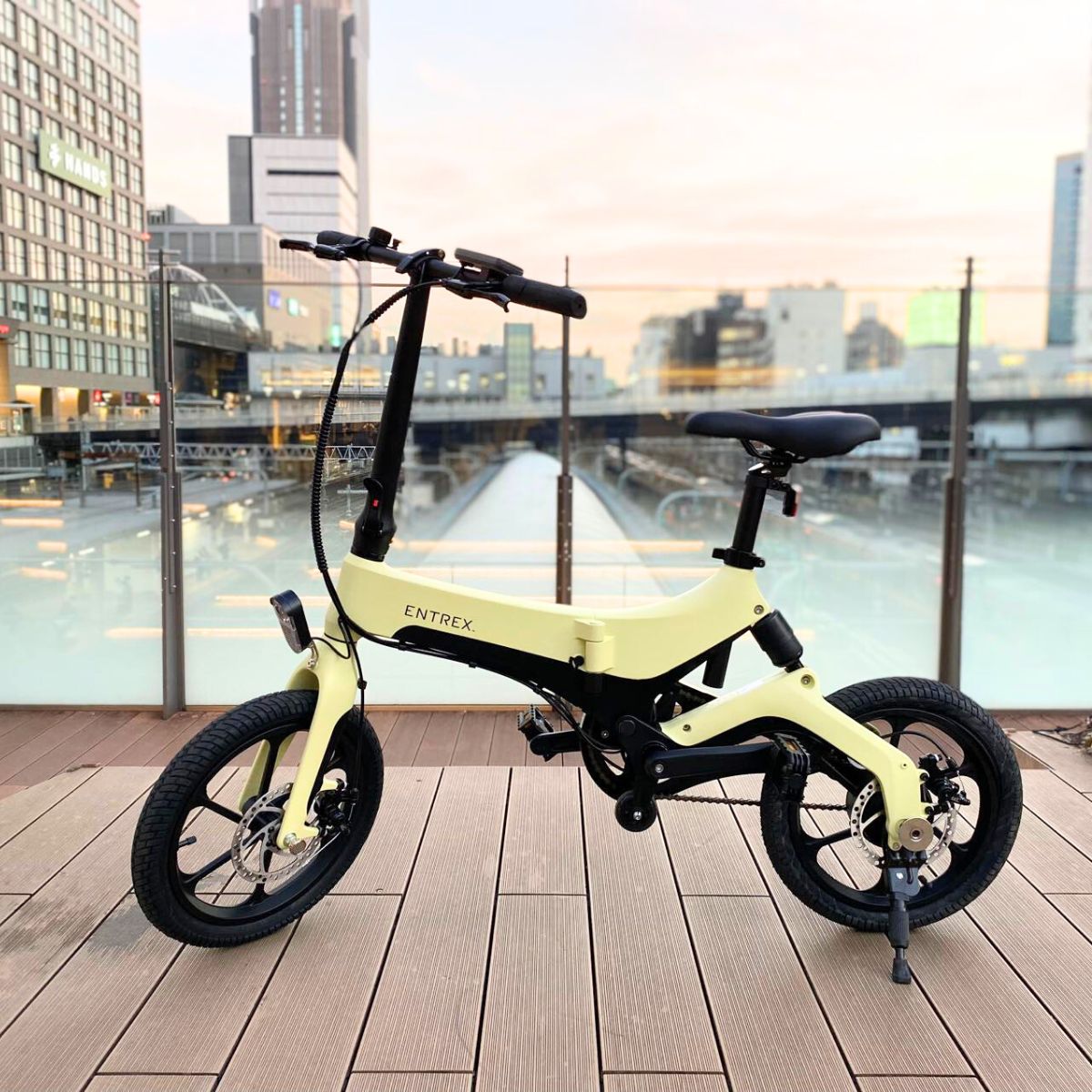 電動自転車 S6 ホワイト 公道走行可能/電動アシスト自転車/坂道