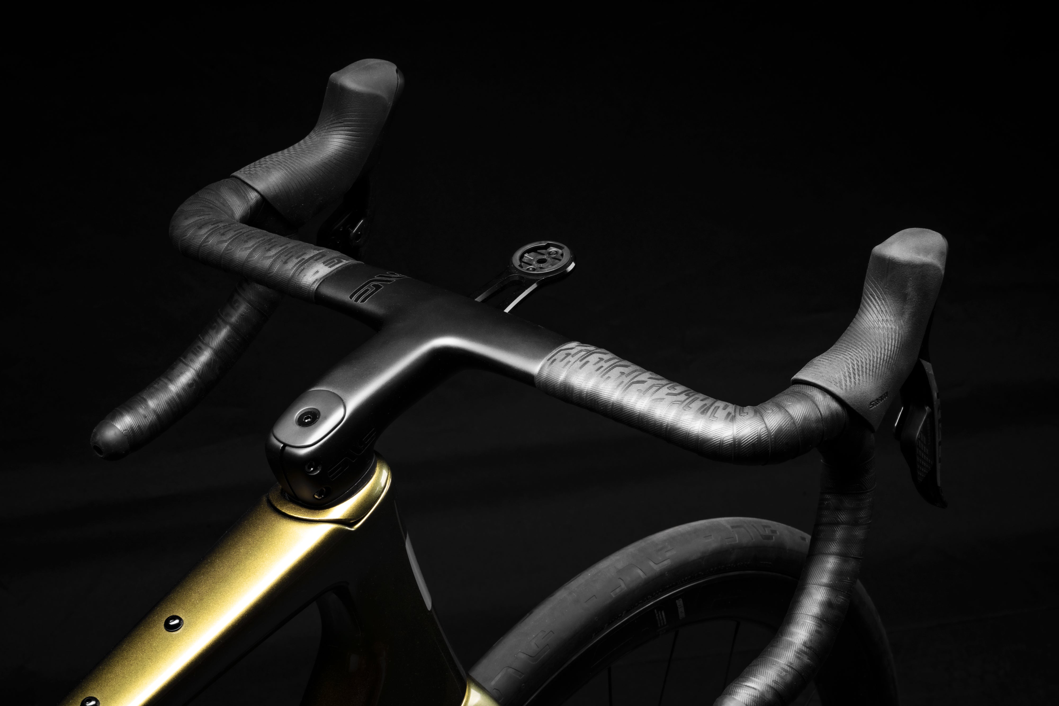 SES AR Custom One-Piece Handlebar – ENVE Composites USA