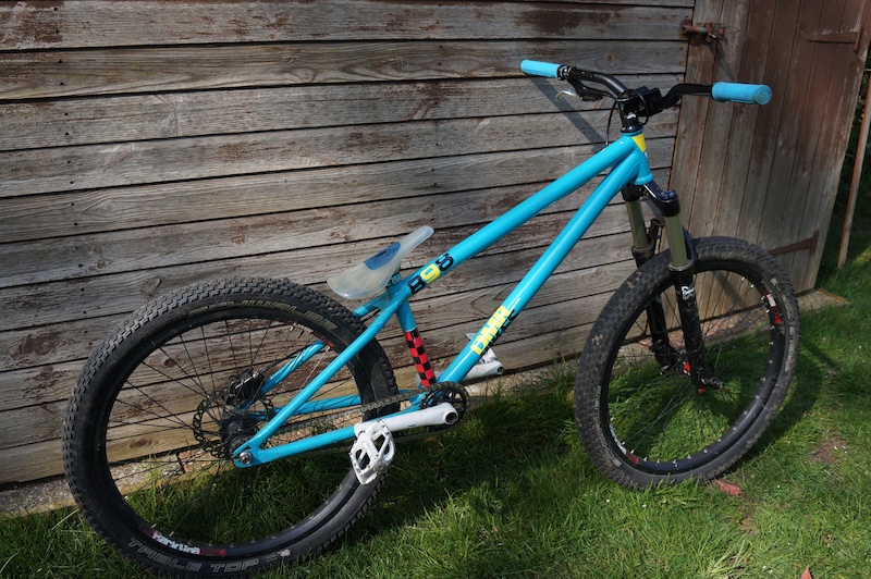 DMR Bikes 898 26フレーム ブラック/ブルー DMR Bikes 898 26フレーム